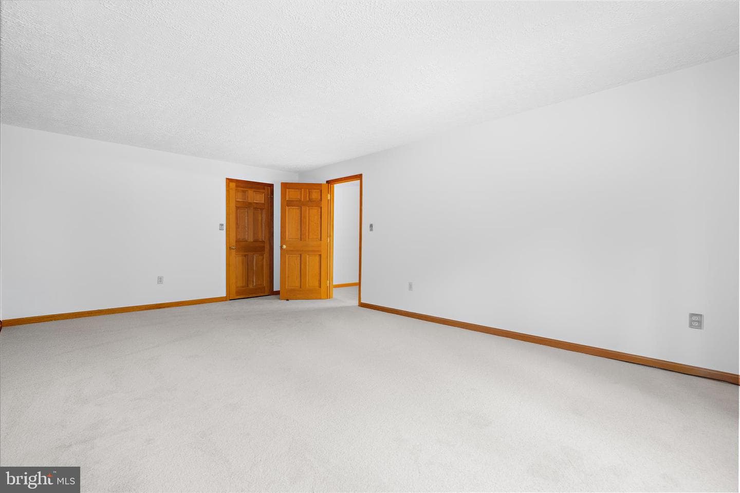 17921 Queen Anne Road photo 35