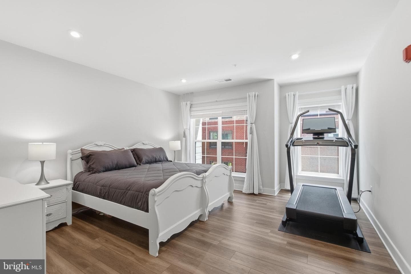 100 Saint Ives Place #108 photo 18