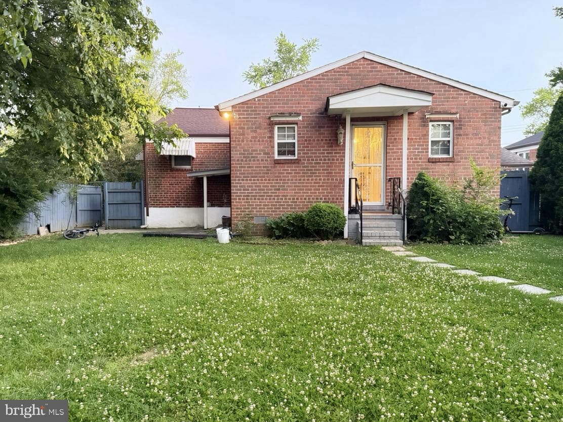2420 Hannon Street photo 18