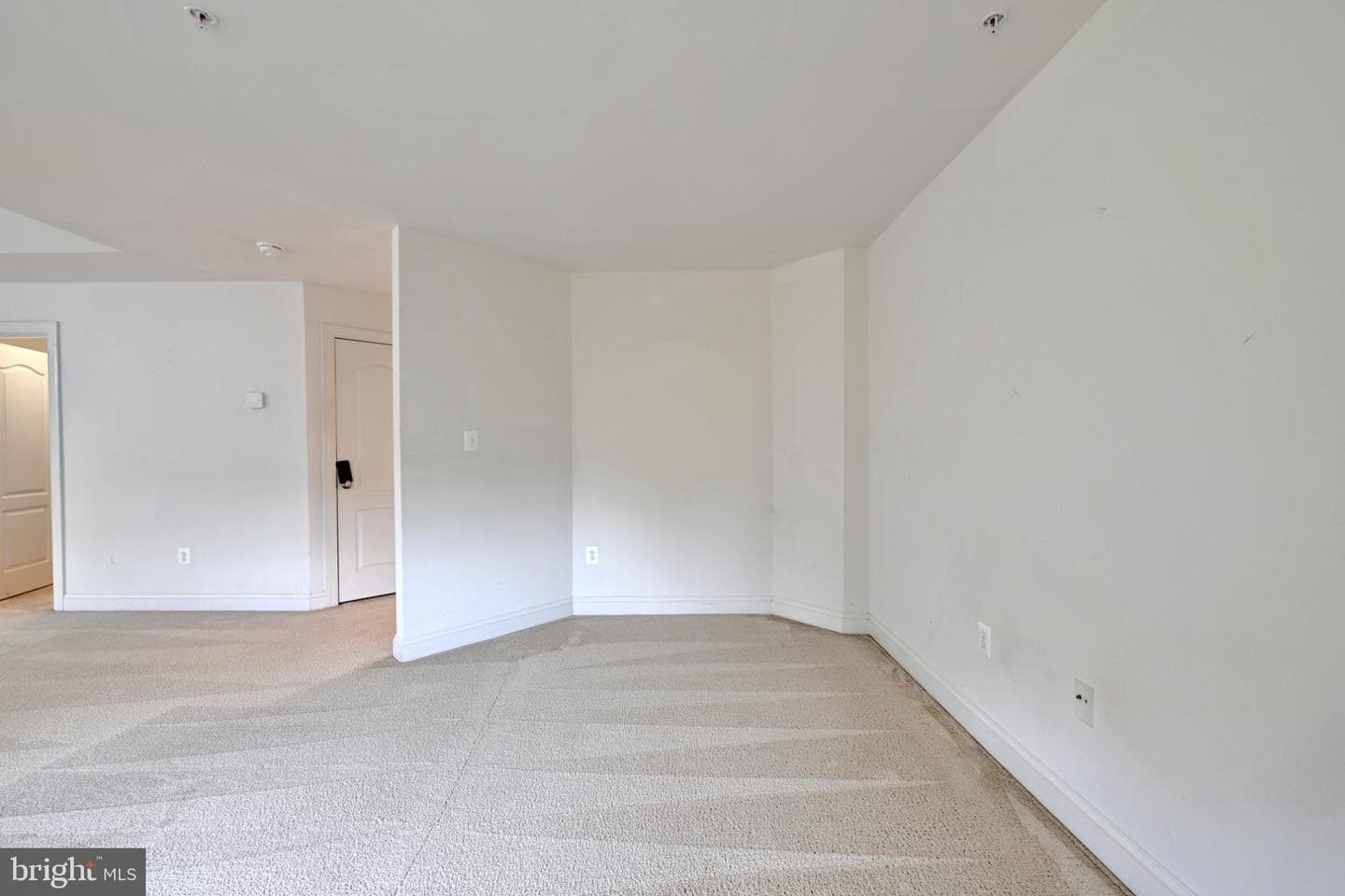 12401 Nathan Court photo 43