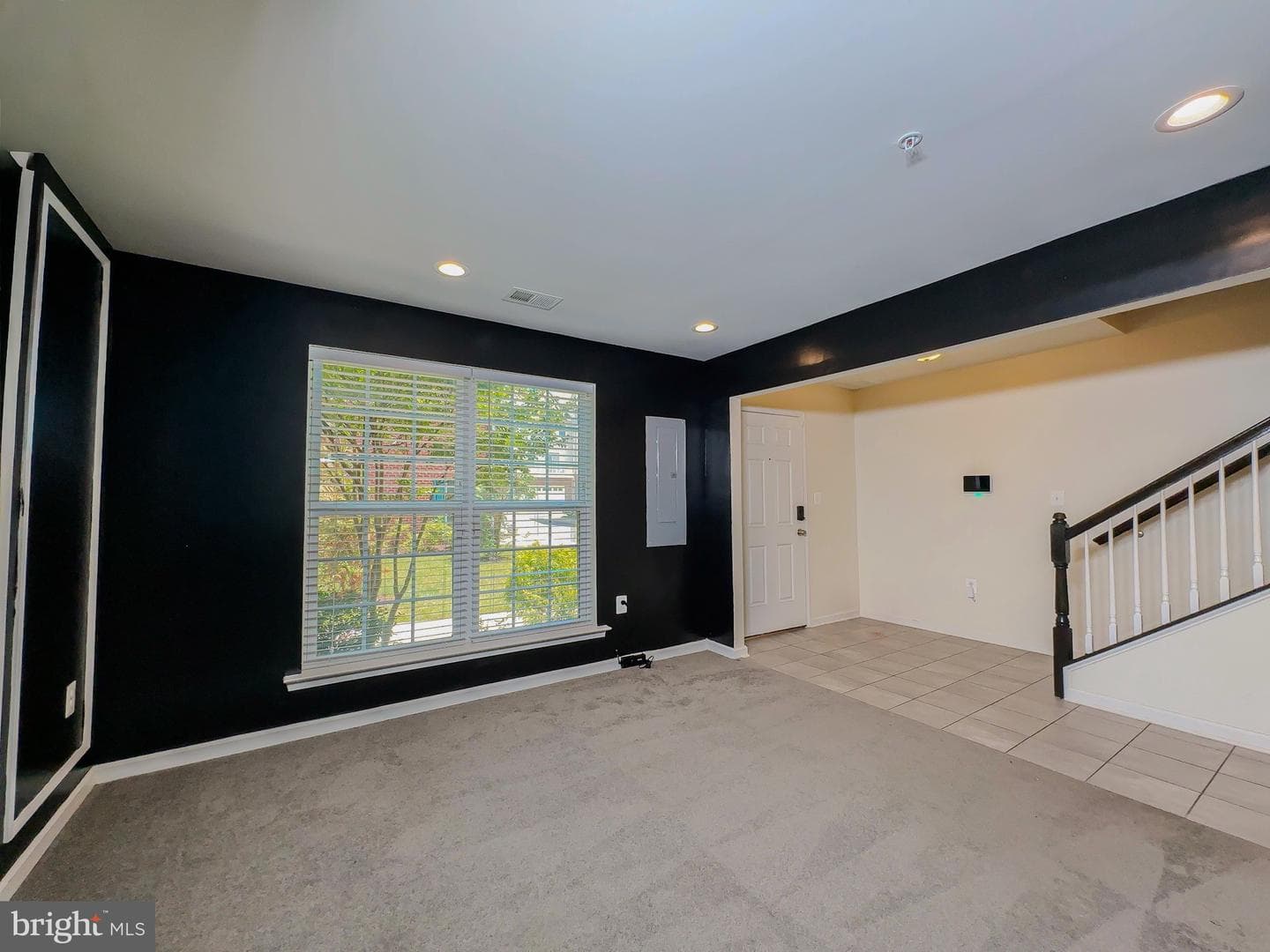 1616 Wesbourne Drive photo 4