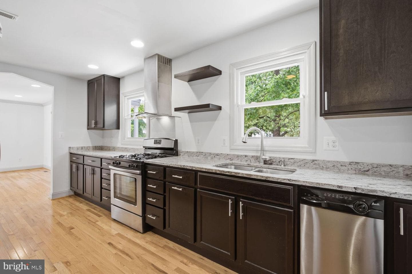 3001 Lancer Place photo 11