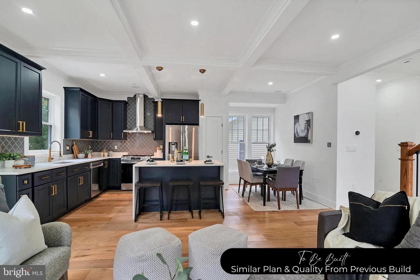 4303 38th Street, Brentwood