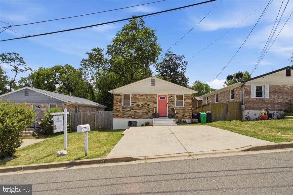 1116 Iago Avenue, Capitol Heights