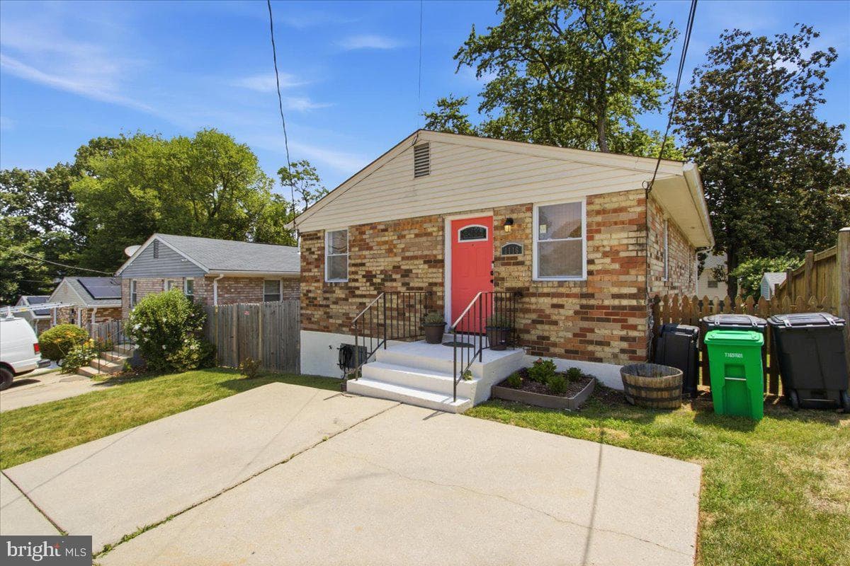 1116 Iago Avenue, Capitol Heights