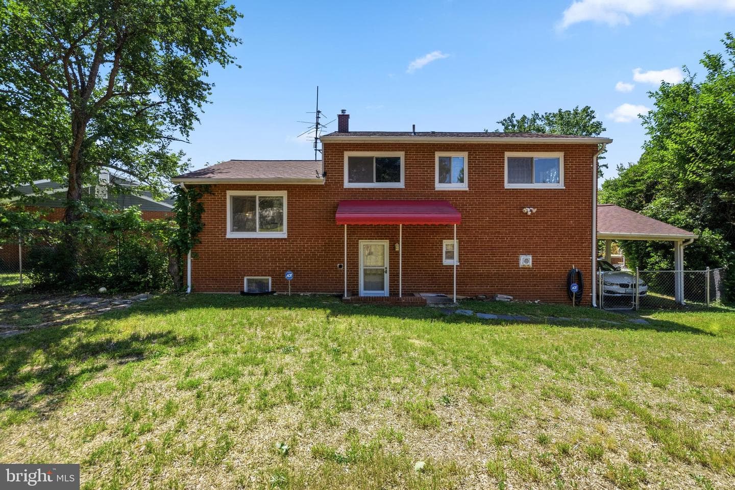 7201 Cloverdale Drive photo 12