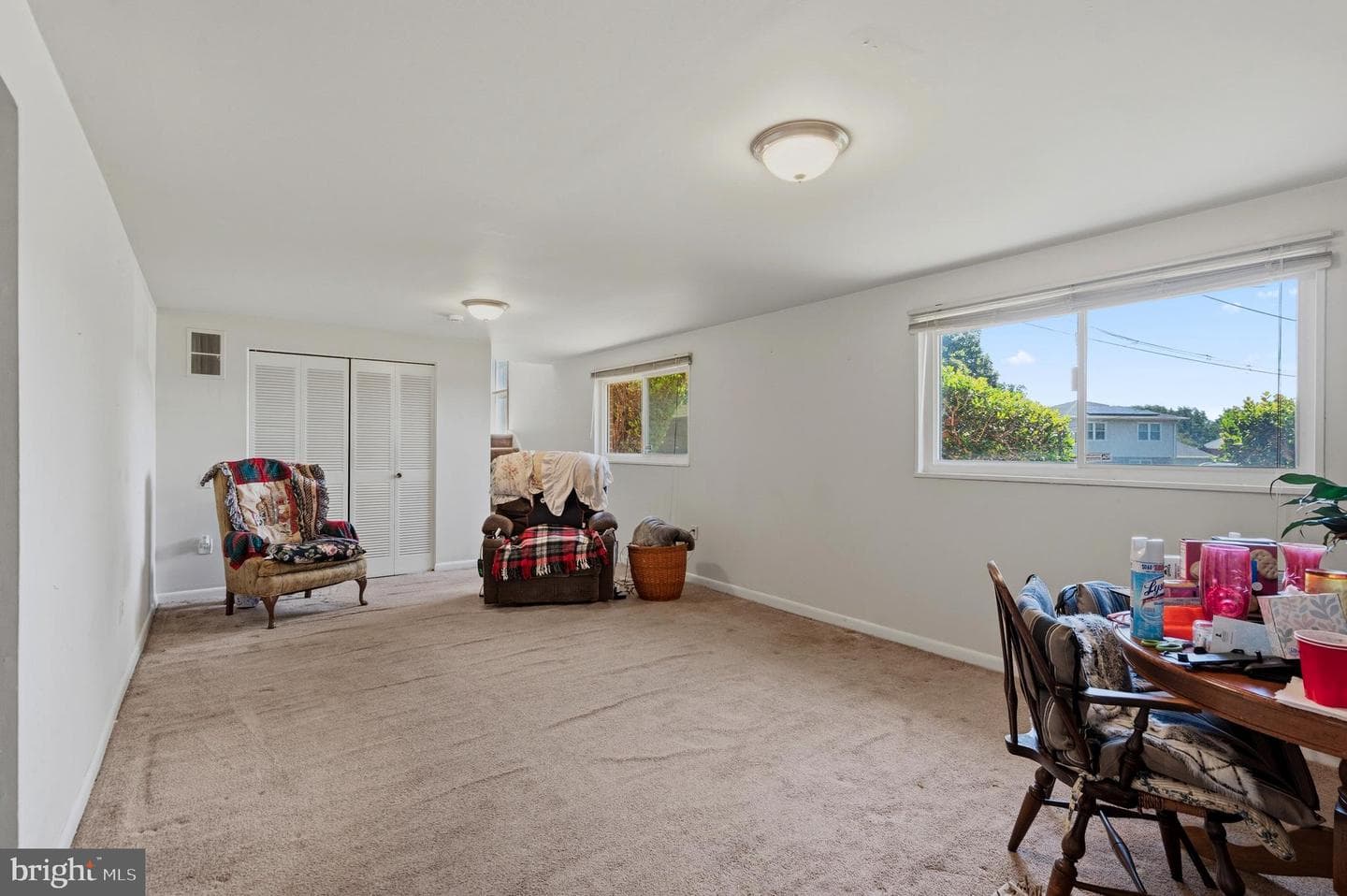 7201 Cloverdale Drive photo 5
