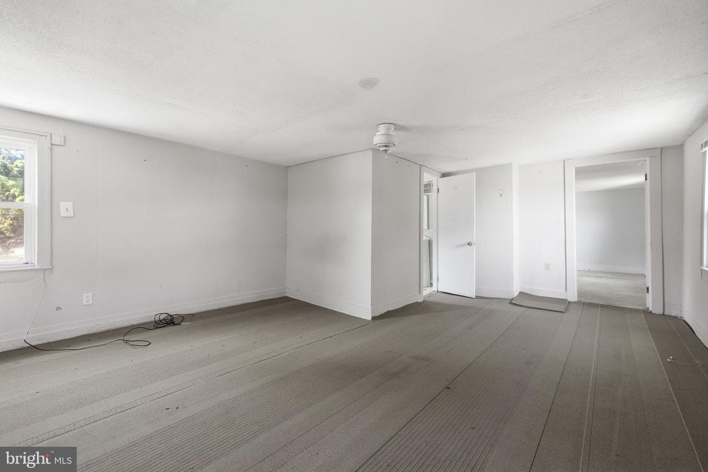 17501 Watershed Drive photo 19