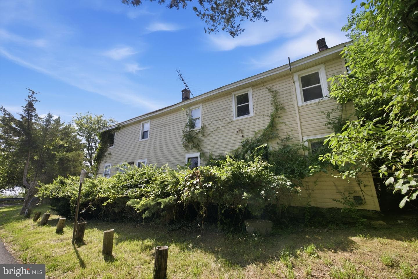 17501 Watershed Drive photo 27
