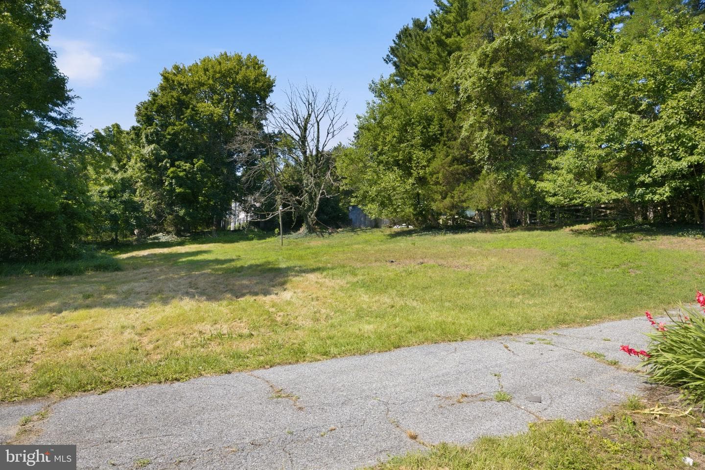 17501 Watershed Drive photo 30