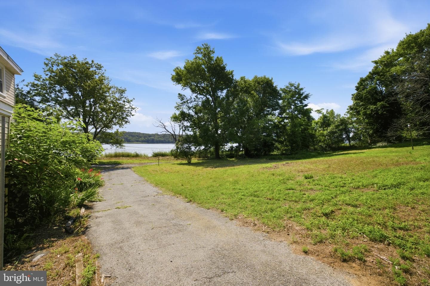 17501 Watershed Drive photo 31