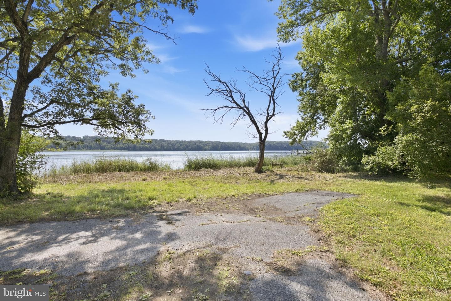 17501 Watershed Drive photo 33