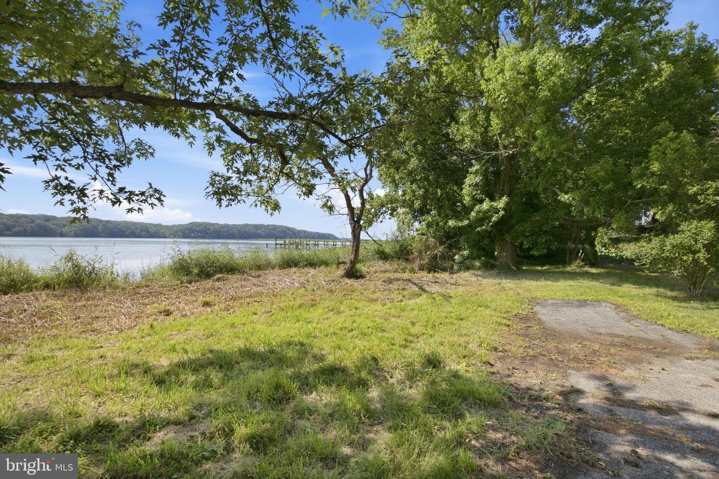17501 Watershed Drive photo 34