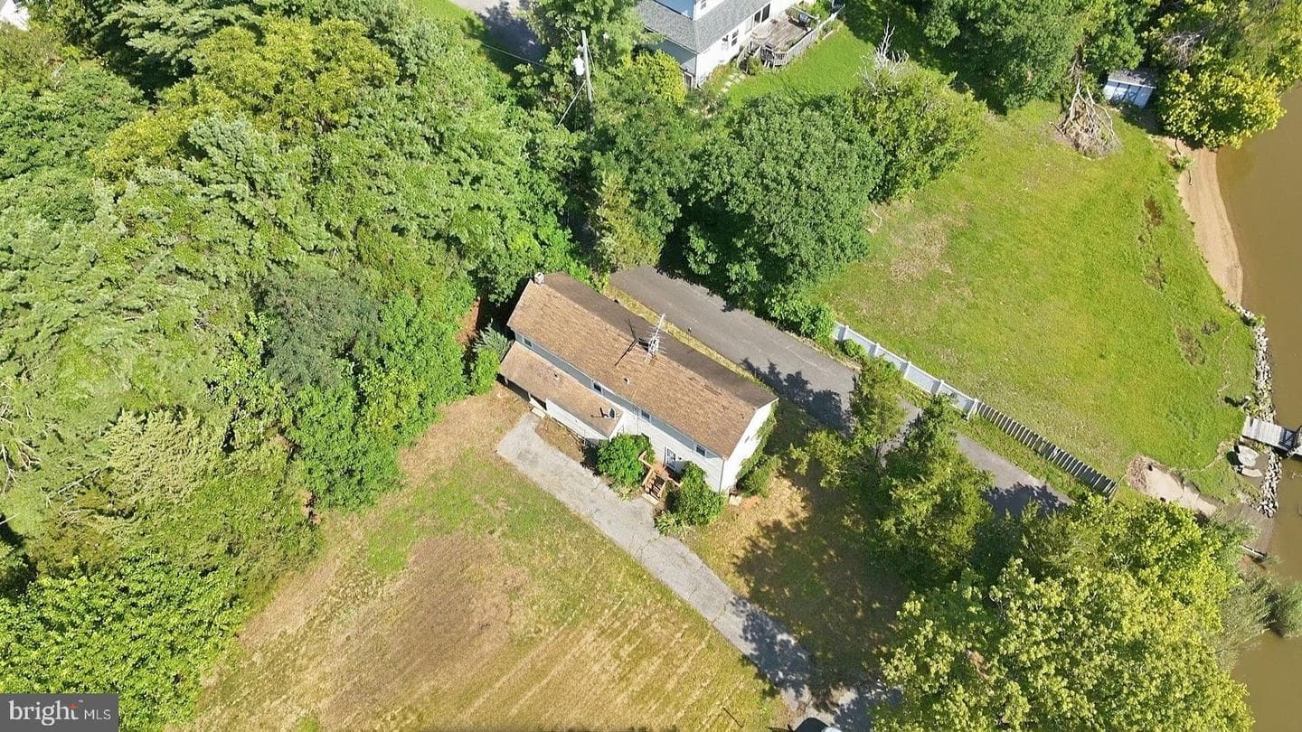 17501 Watershed Drive photo 45