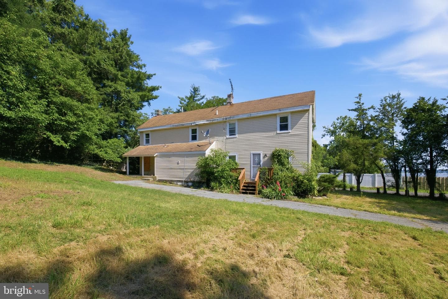 17501 Watershed Drive photo 6