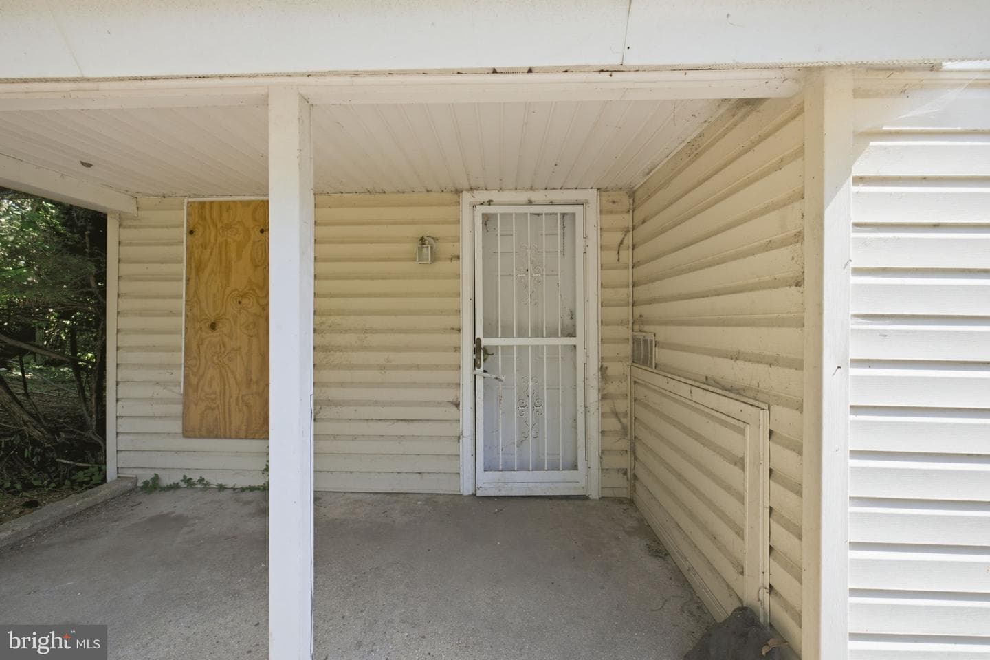 17501 Watershed Drive photo 7