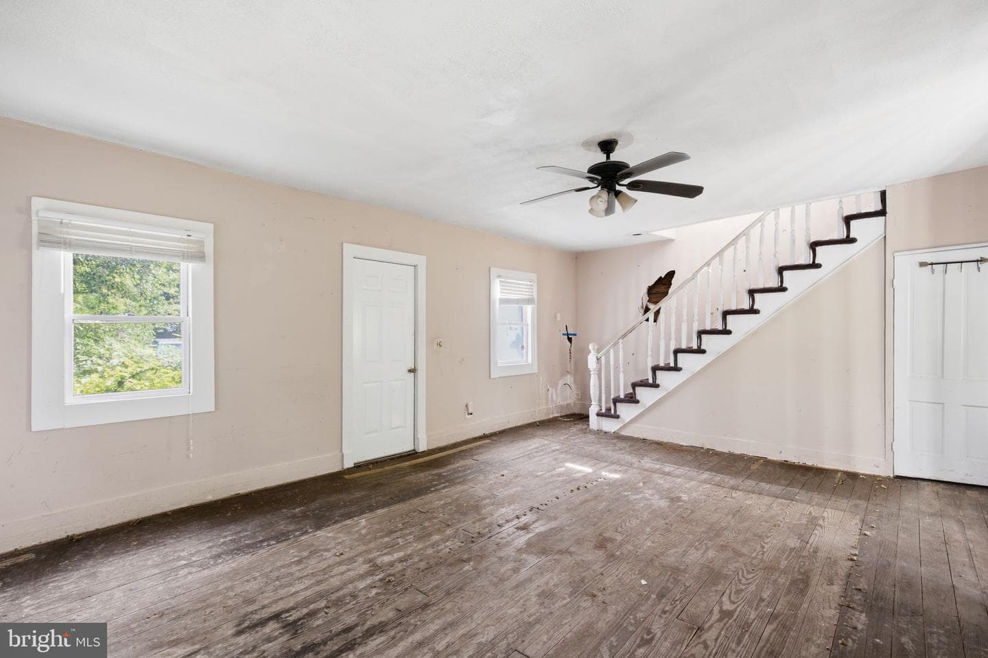 17501 Watershed Drive photo 9