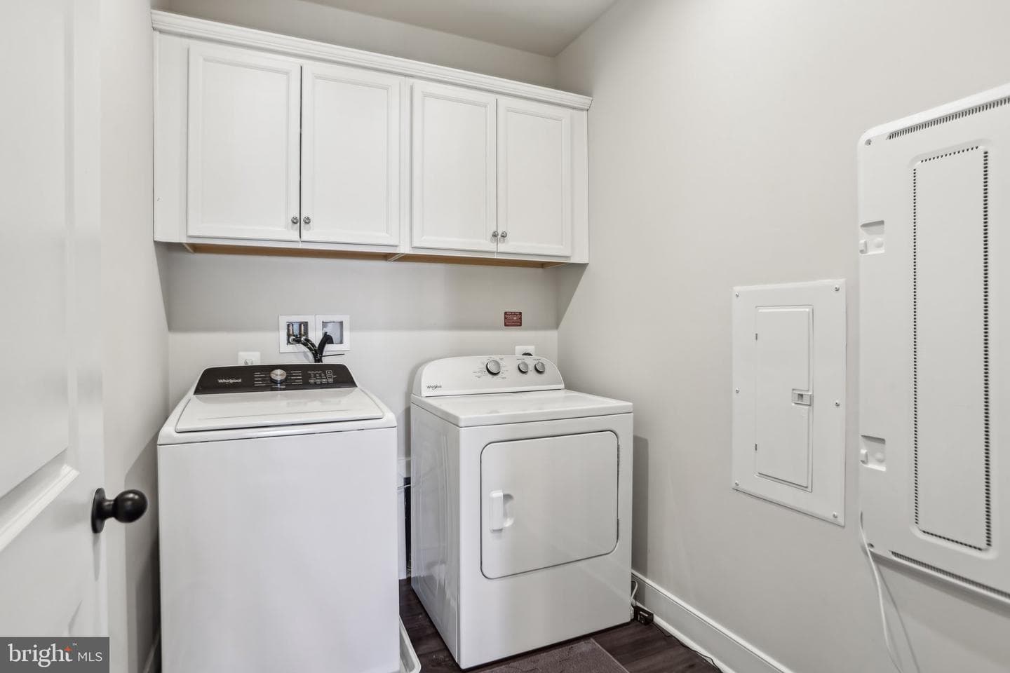 100 Saint Ives Place #306 photo 28
