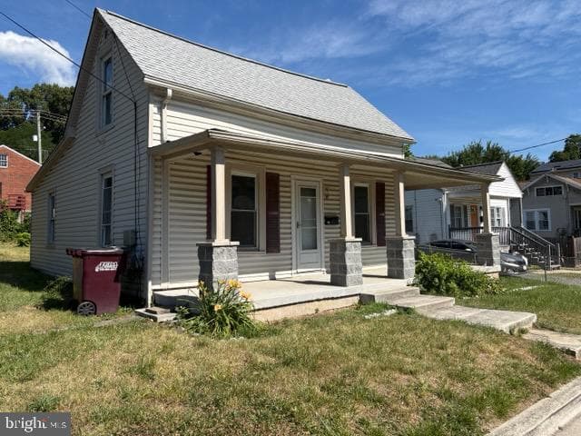 725 Mentor Avenue photo 2