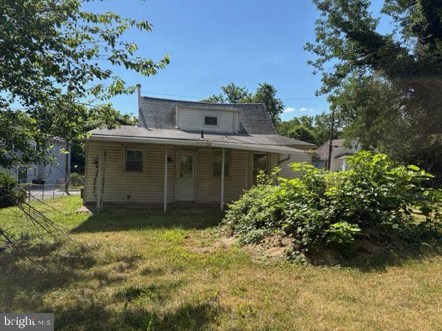 725 Mentor Avenue photo 4