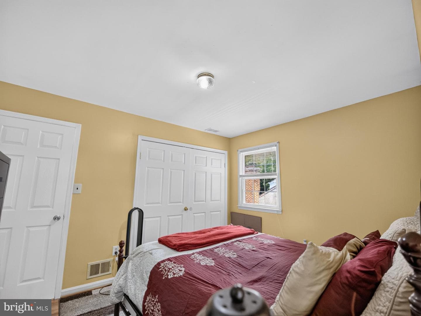 8411 Thornberry Drive W photo 36
