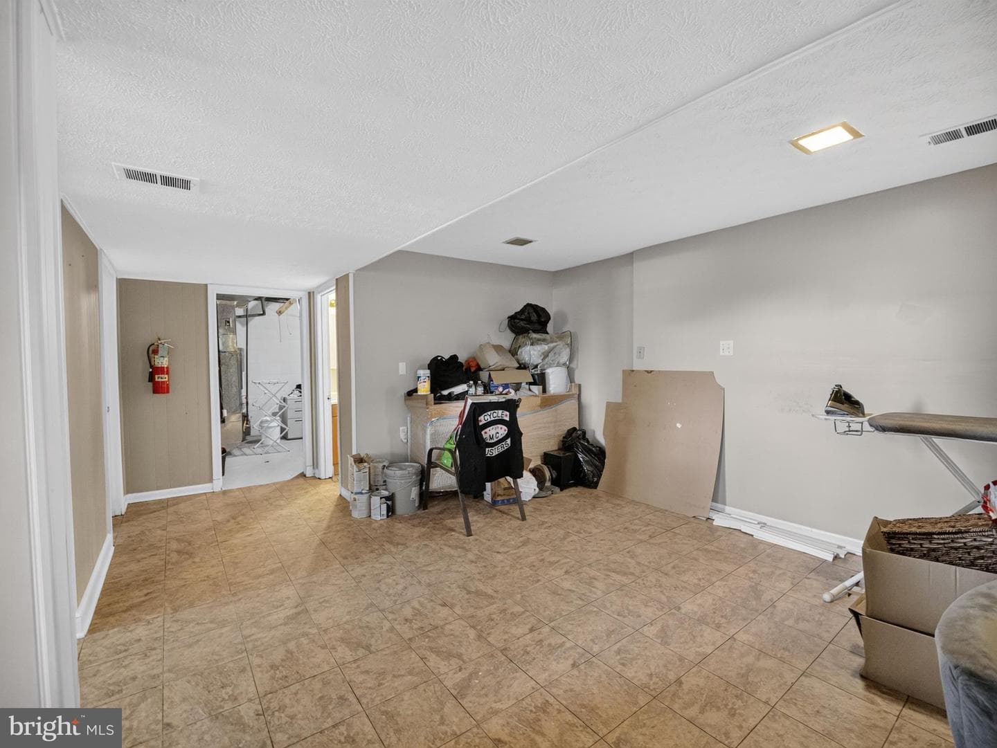 8411 Thornberry Drive W photo 57