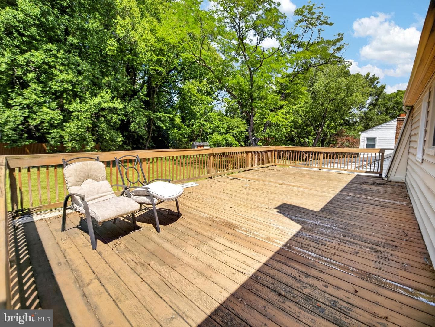 8411 Thornberry Drive W photo 7