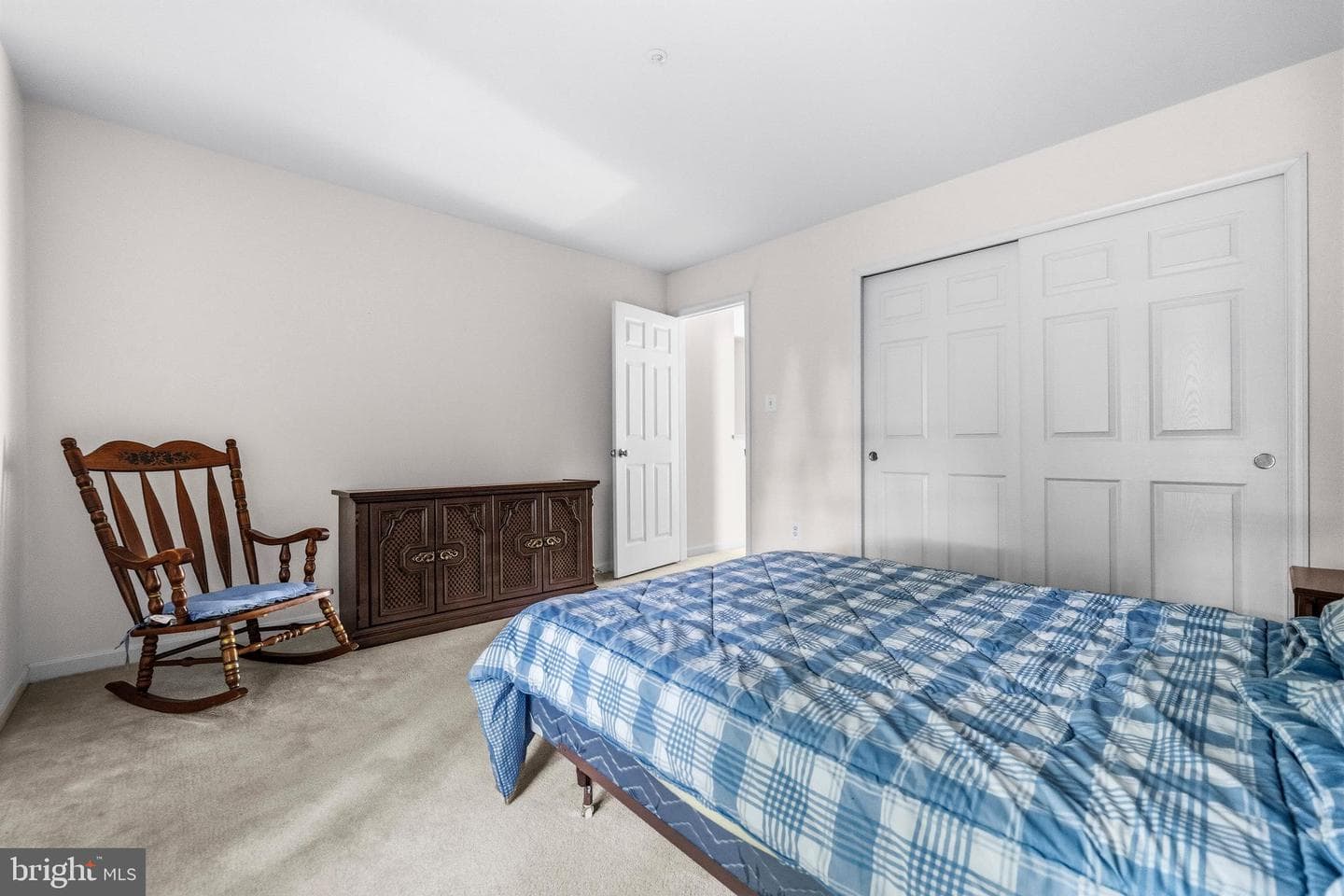 4301 Hickory Leaf Court photo 20