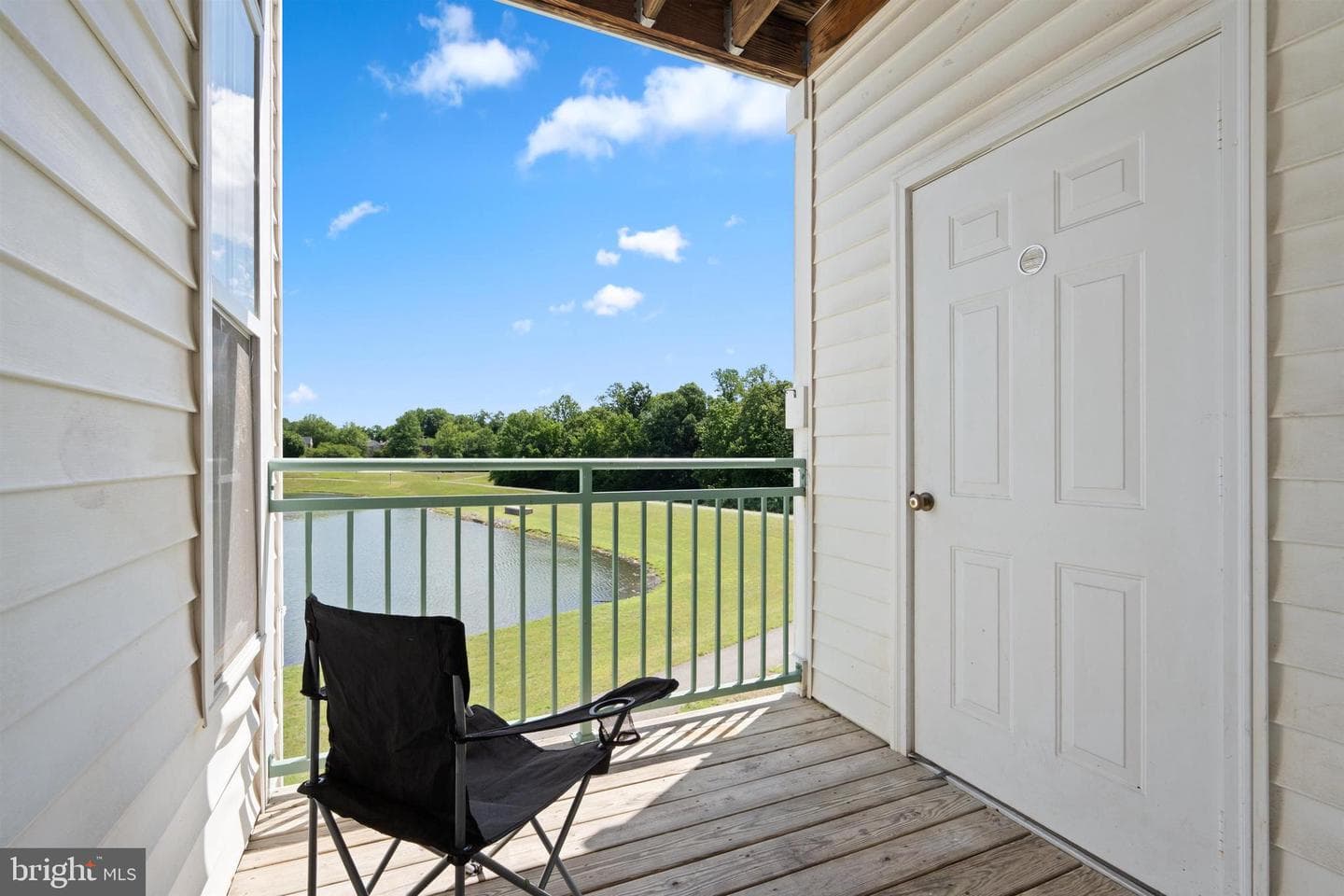 15620 Everglade #305 photo 5