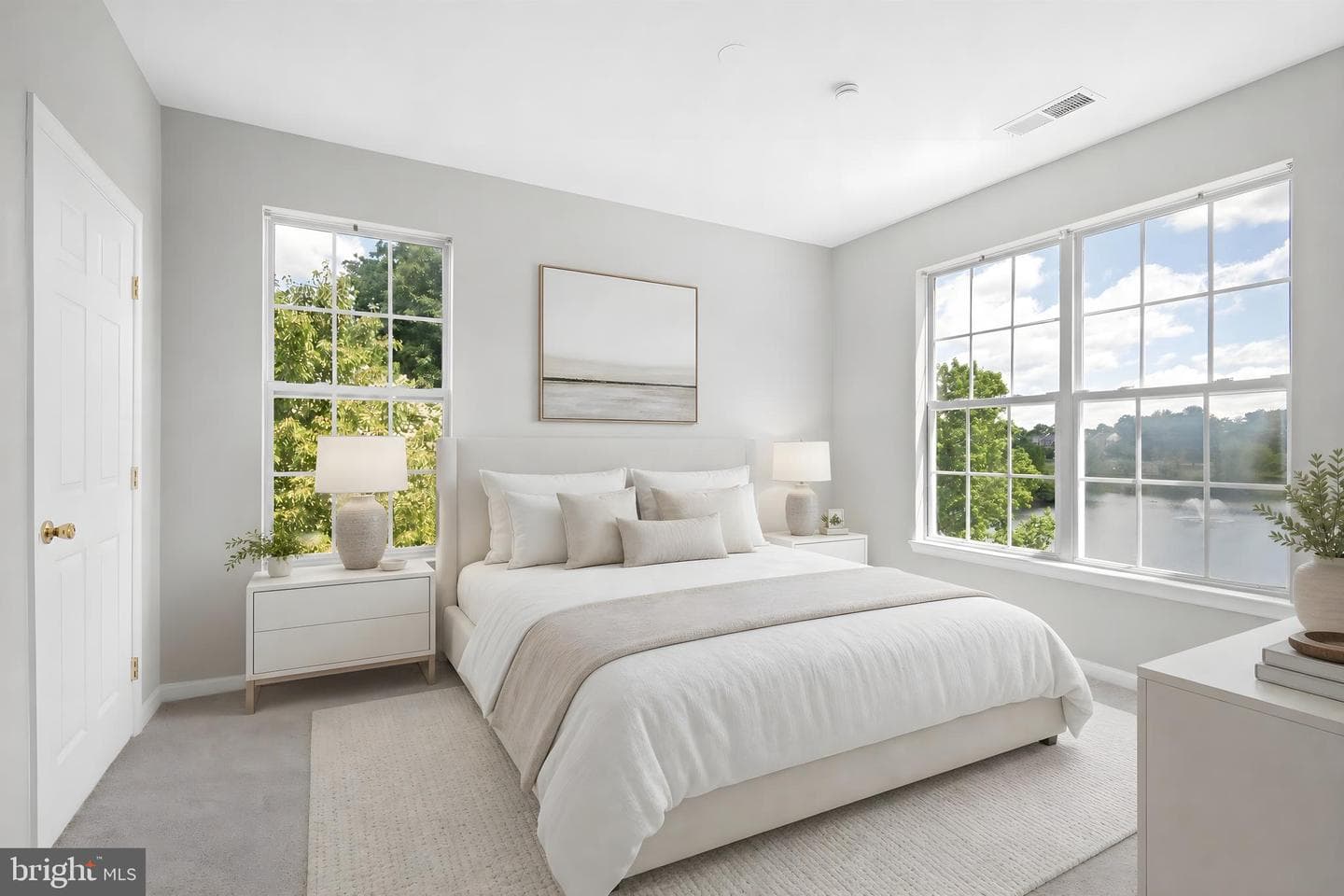 15620 Everglade #305 photo 8