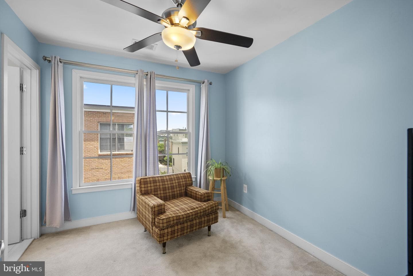 5601 44th Avenue photo 40