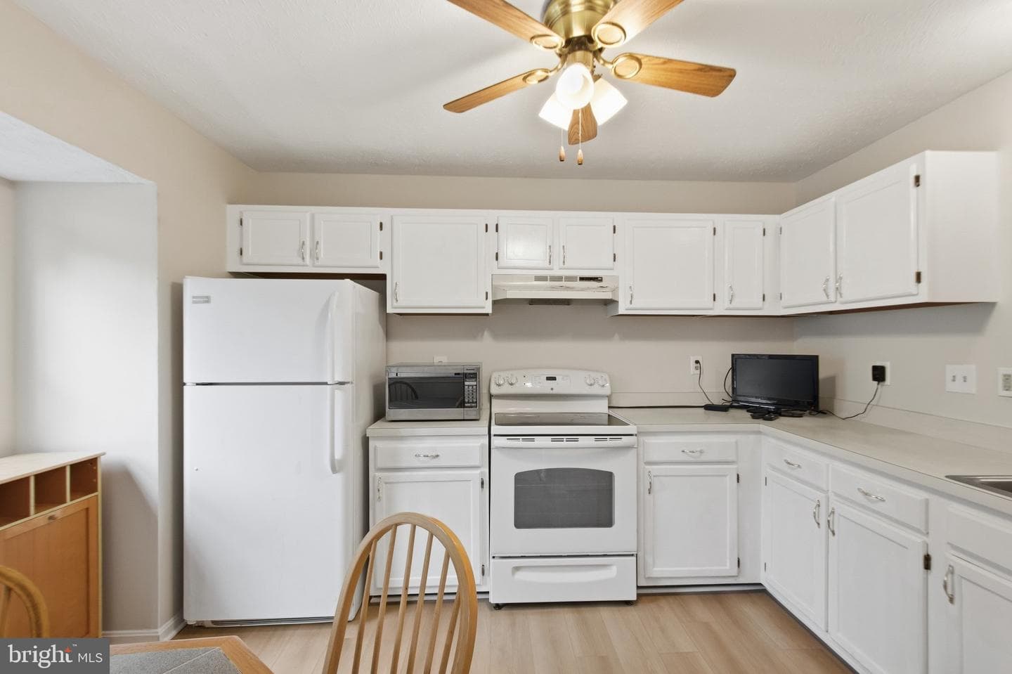 3210 Forest Run Drive photo 4