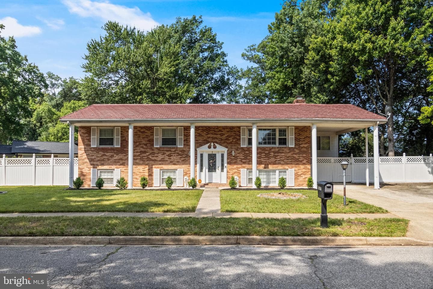 12817 Peace Drive photo 19