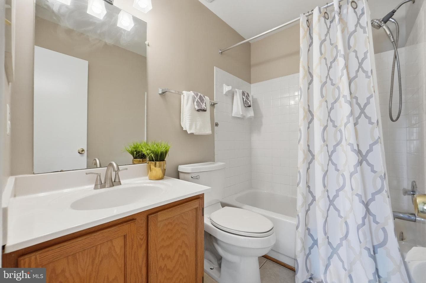 7840 Somerset Court photo 28