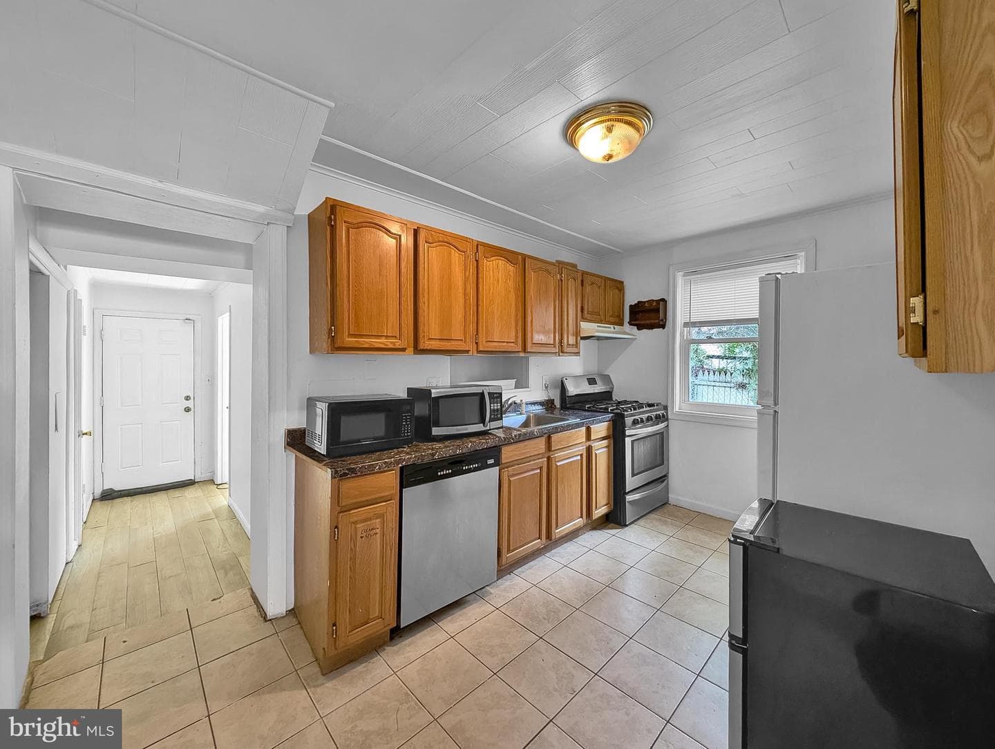 5540 60th Avenue photo 6