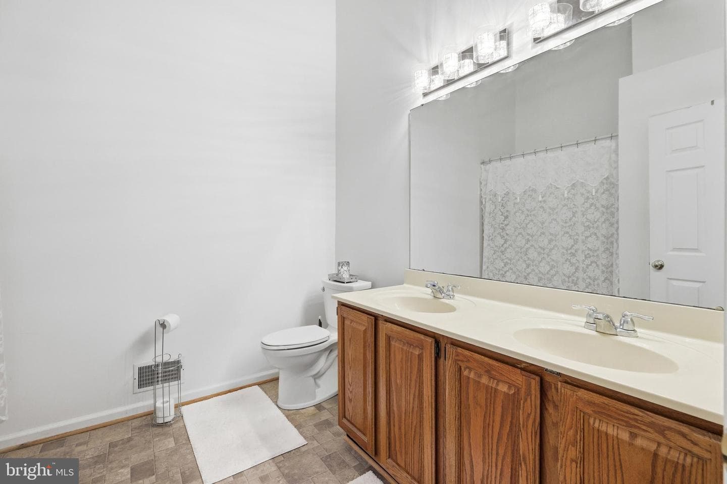 12702 Wedgedale Court photo 30