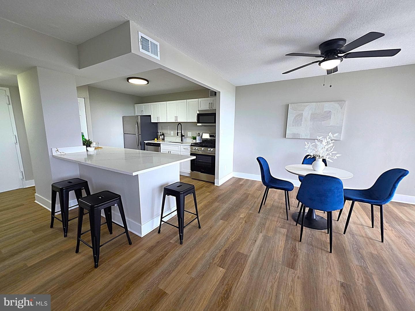 1836 Metzerott Road #706 photo 15