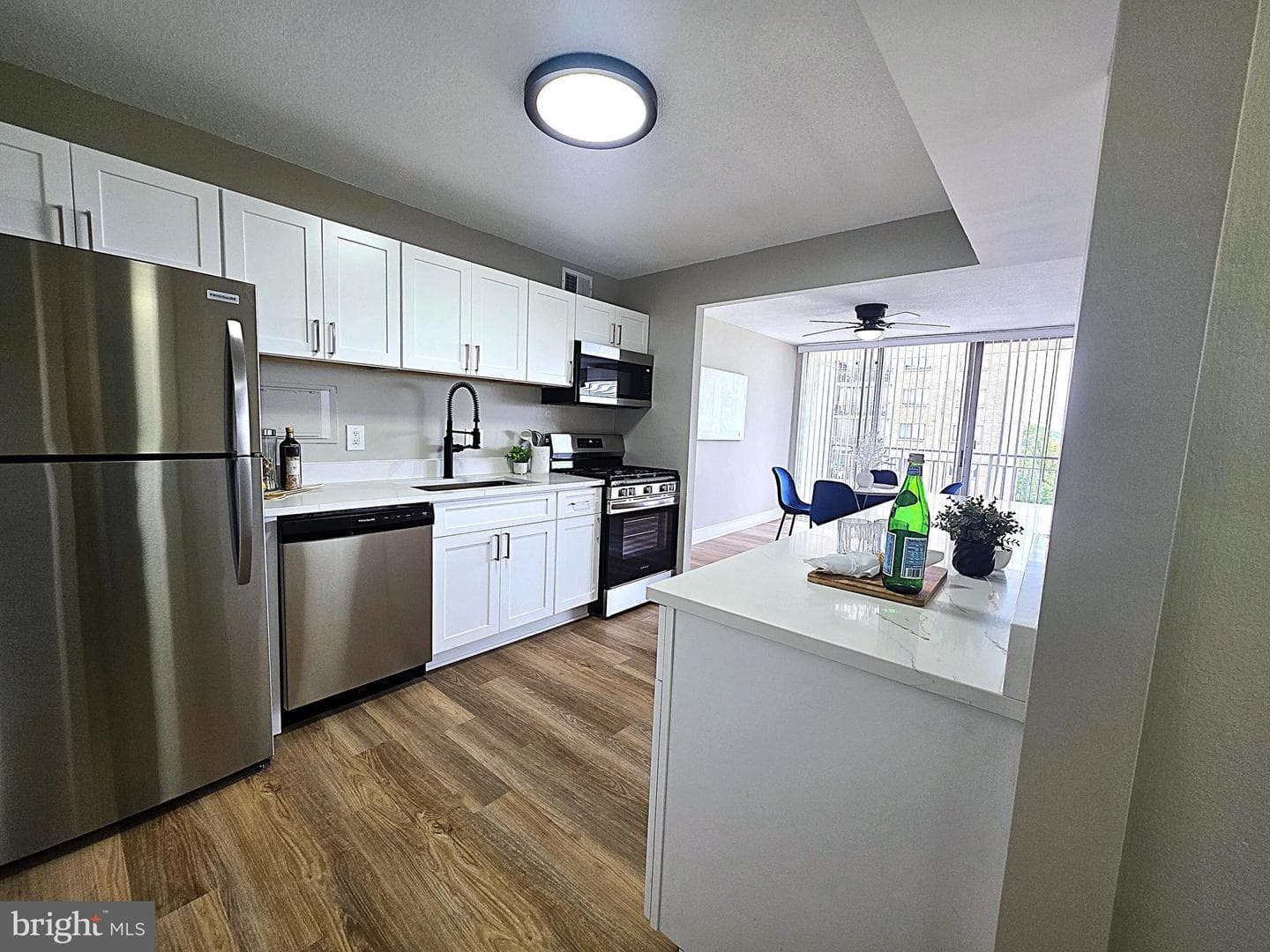 1836 Metzerott Road #706 photo 3