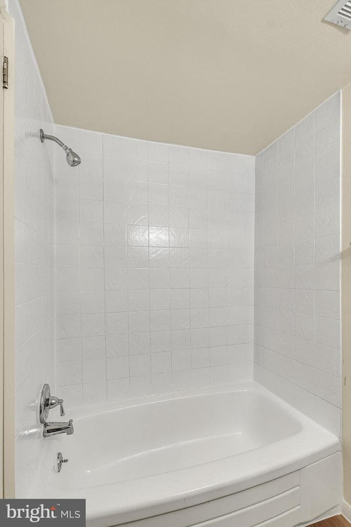 7208 Donnell Place #b-2 photo 21