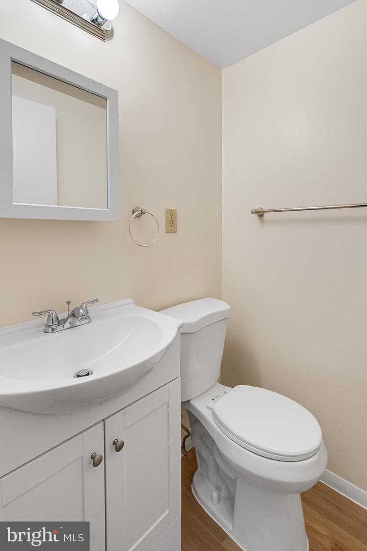 7208 Donnell Place #b-2 photo 24