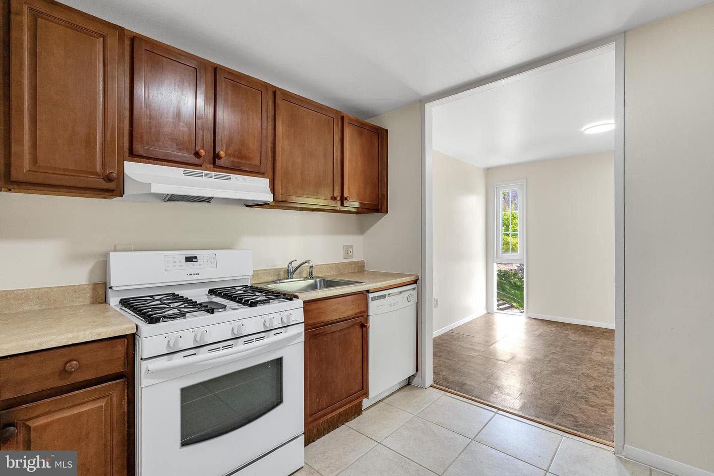 7208 Donnell Place #b-2 photo 3