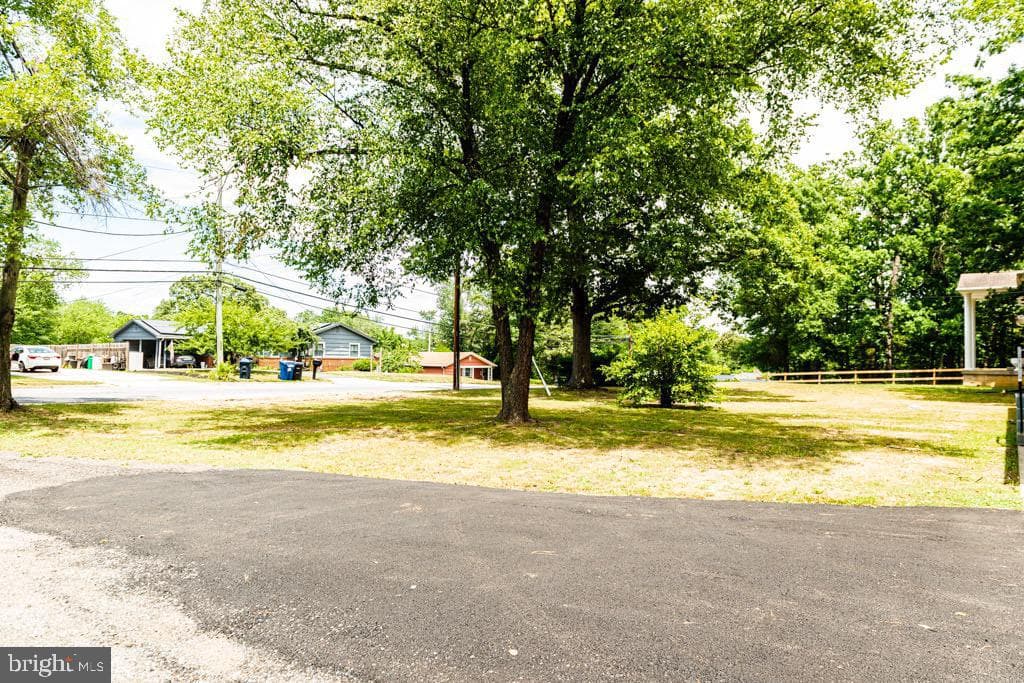 6105 Kirby Road photo 7