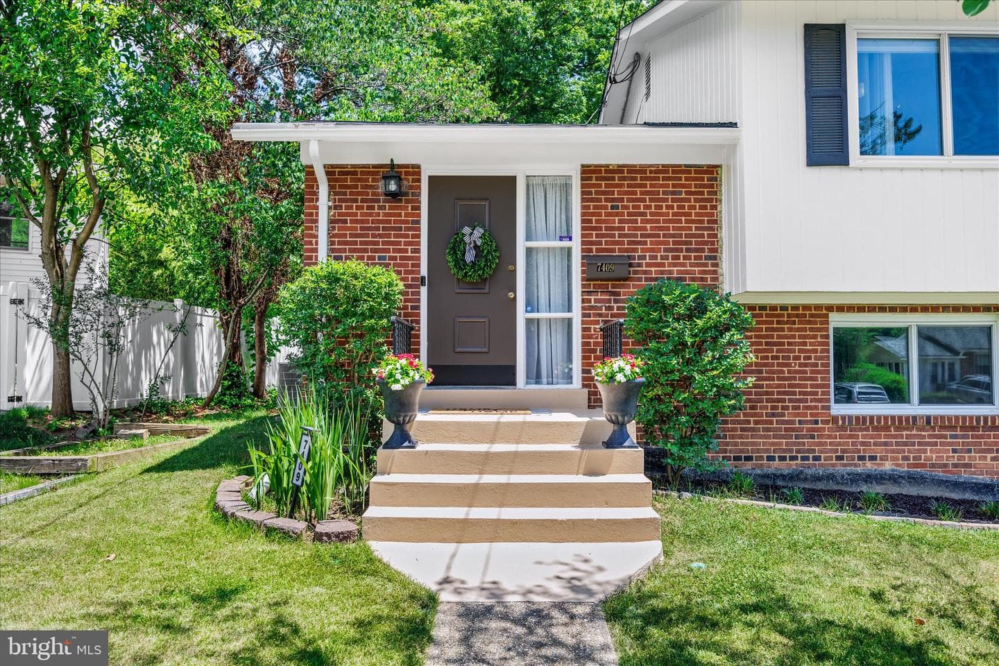 7409 Wellesley Drive photo 3