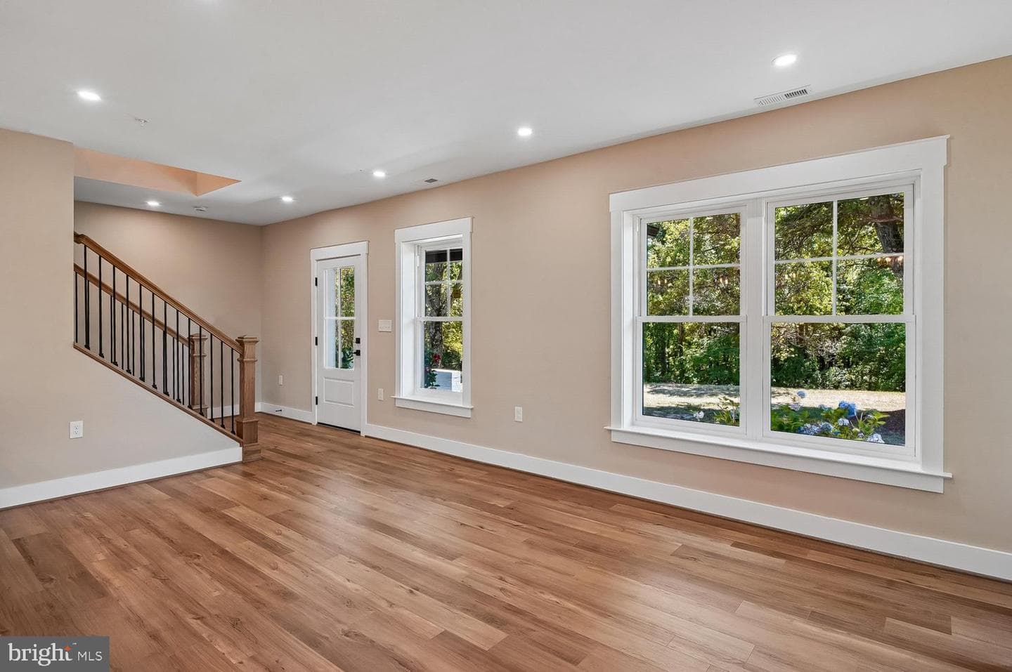 17304 Queen Anne Bridge Road photo 12