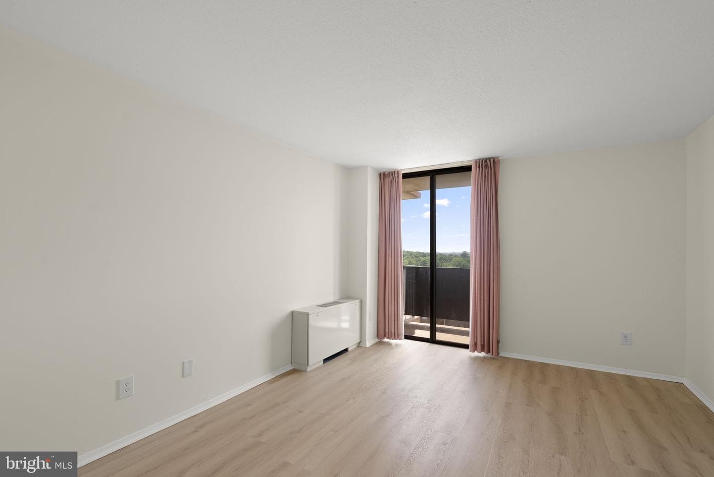 6100 Westchester Park Drive #1117 photo 14