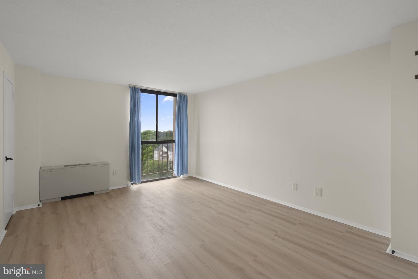 6100 Westchester Park Drive #1117 photo 21