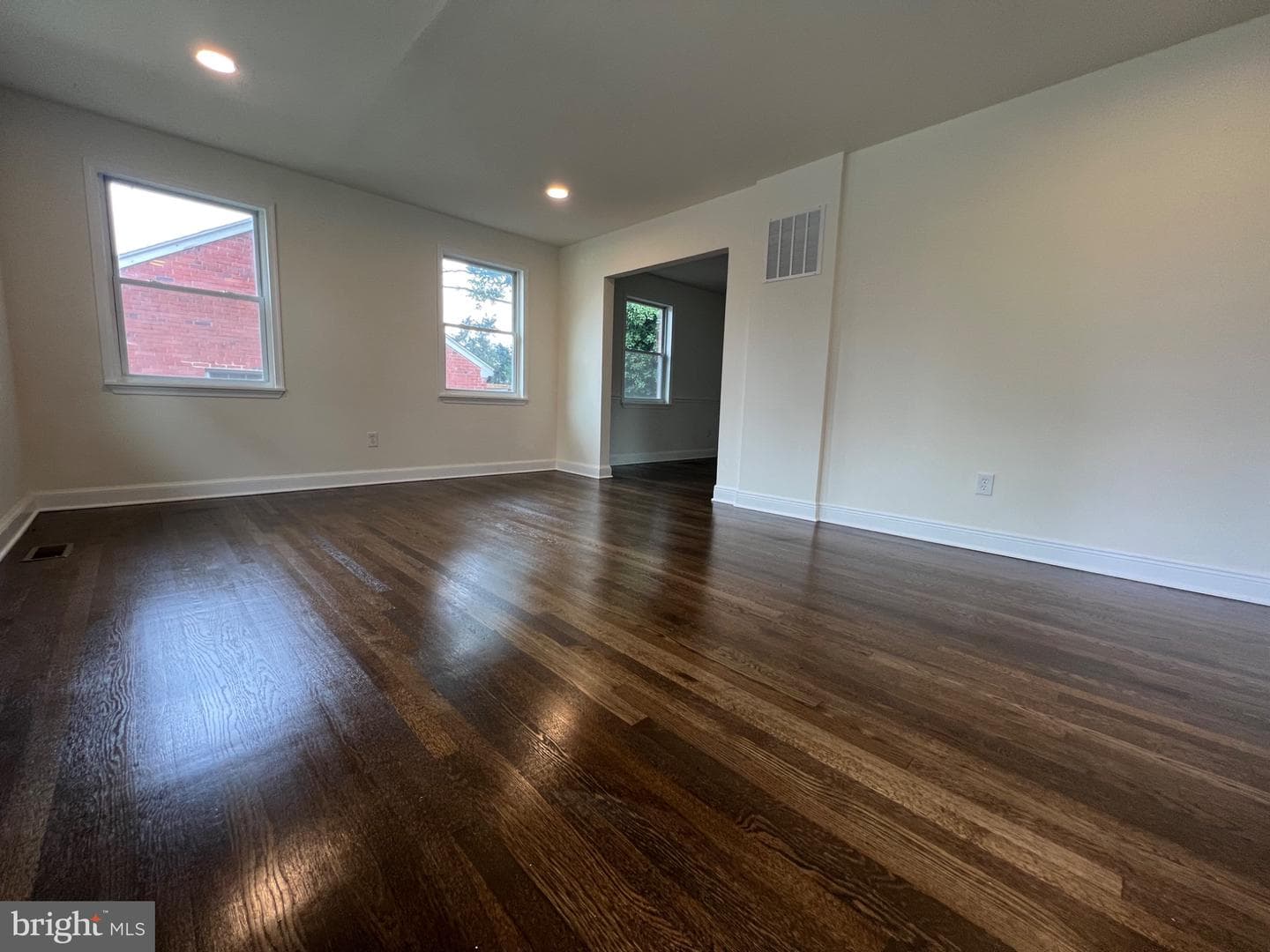 3420 25th Avenue photo 10