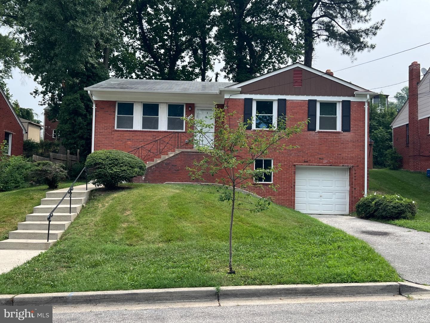 3420 25th Avenue photo 12
