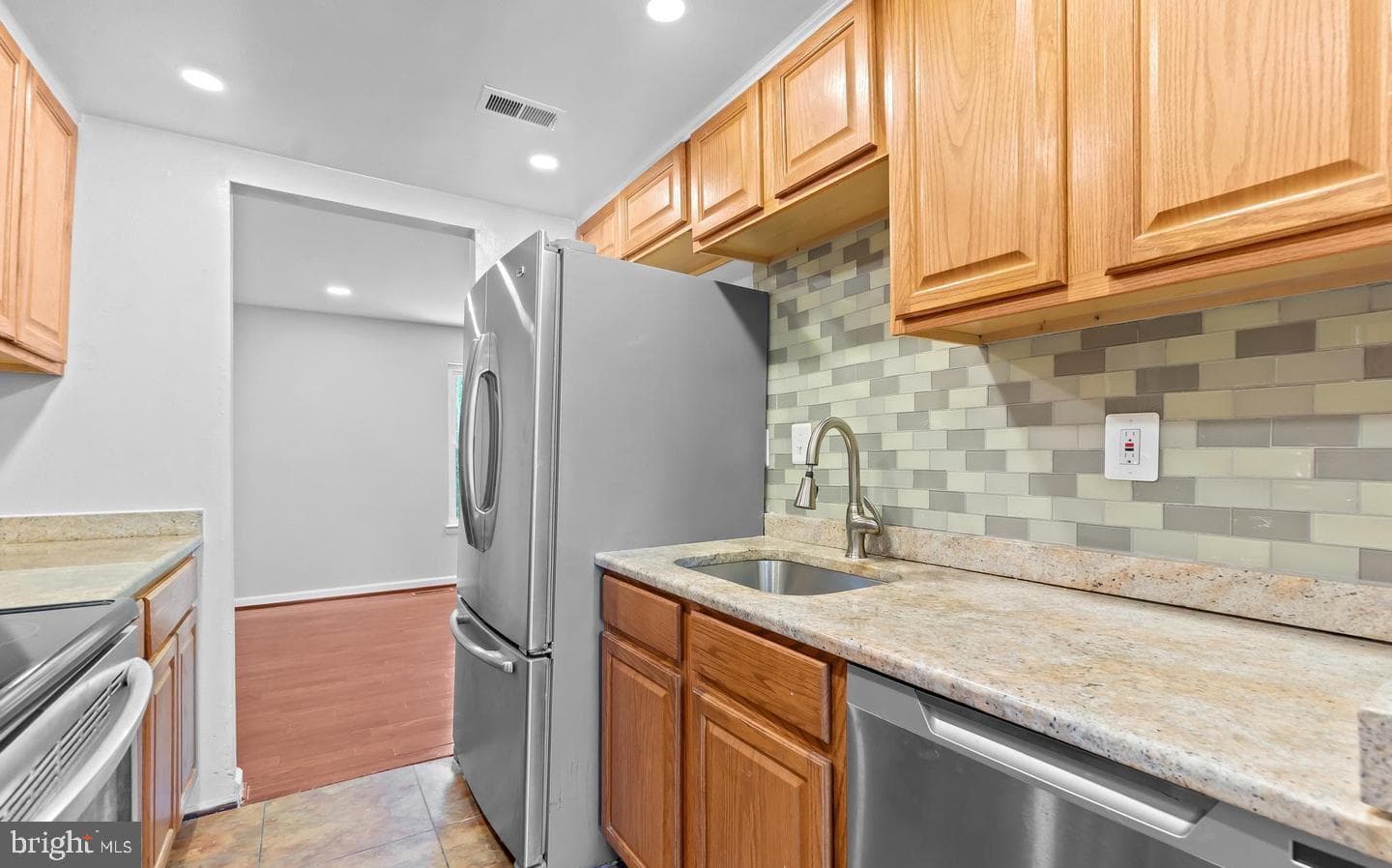 2713 Wood Hollow Place photo 7