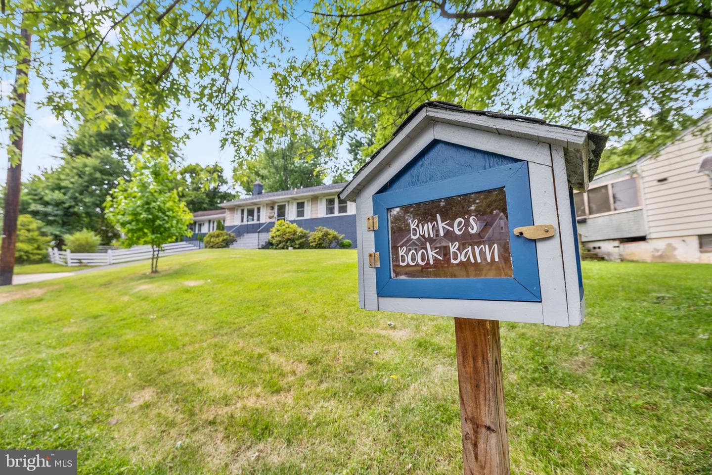 5903 Berwyn photo 3